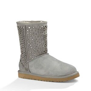 UGG • Classic Short Flora Perf Boots grey perforated shearling sheepskin sherpa